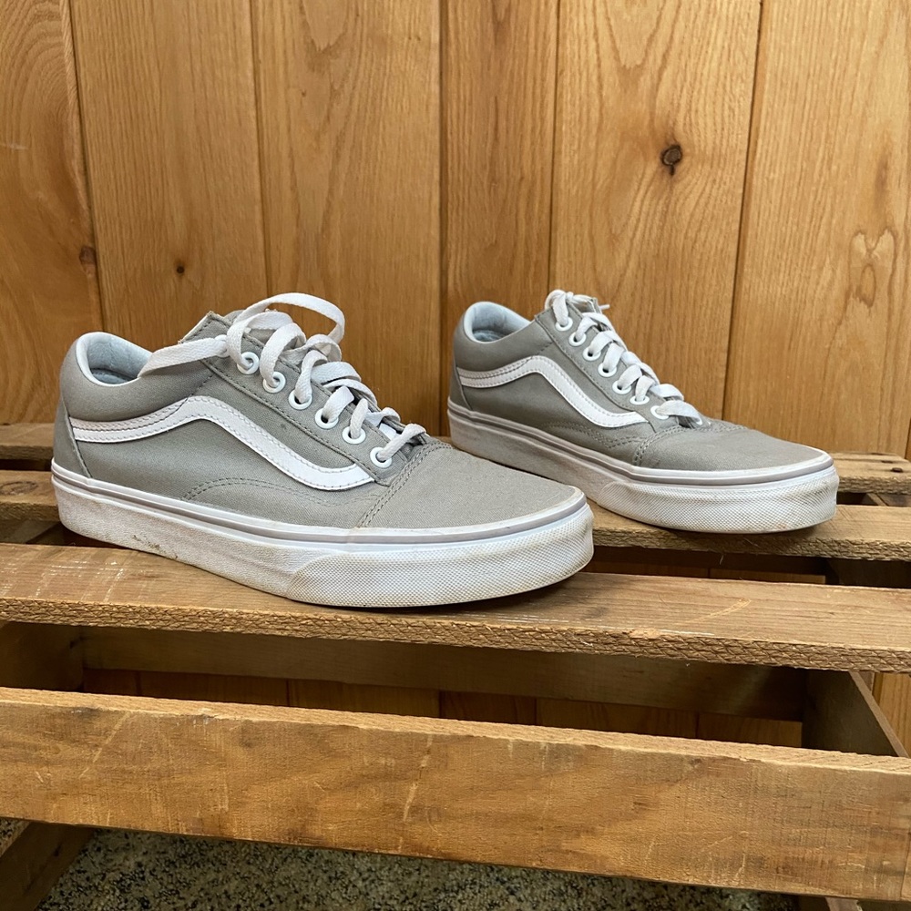 Vans off the wall shoes